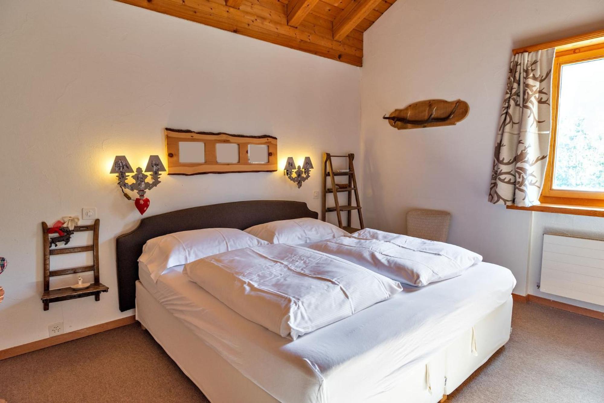 Apartamento Chesa Panorama B - La Punt Exterior foto