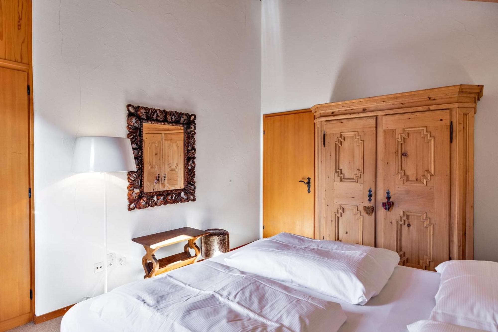 Apartamento Chesa Panorama B - La Punt Exterior foto